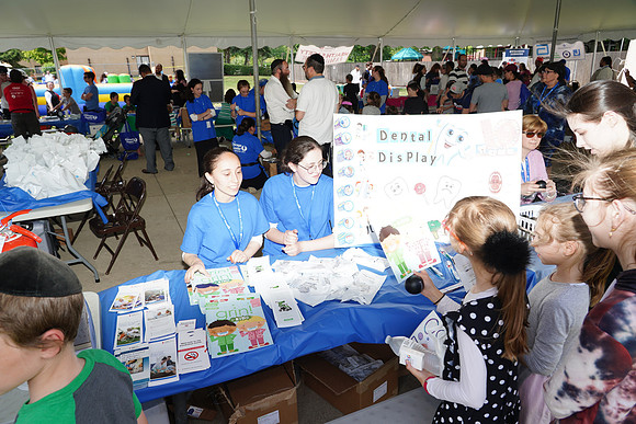 Refuah311HealthFair-B16