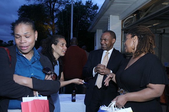 CBAMixNMingle2011-C47