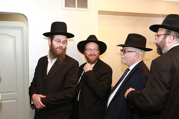 YeshivasDerechHaTorah-B069