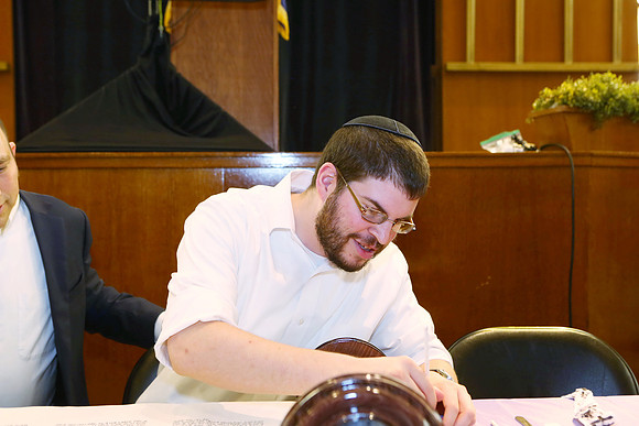 RubinTorah-A022