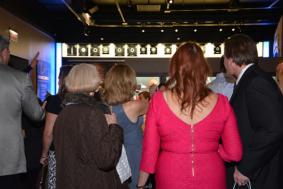 DianaCWeddingReception-B009