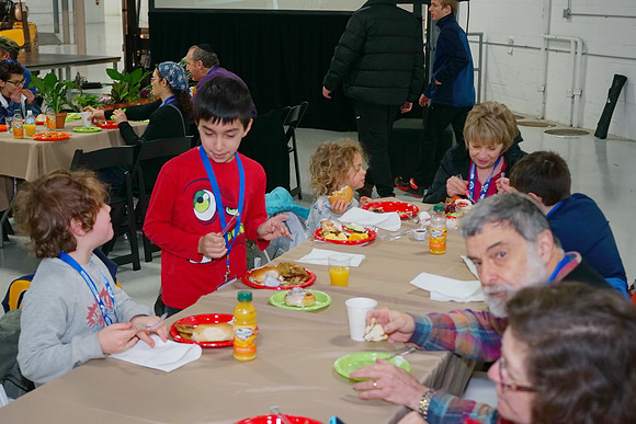 MaotChitimAprBrunch-A102