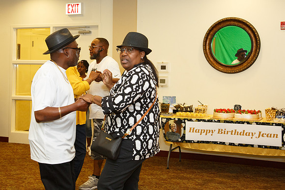 Hudson65thBDay-B064
