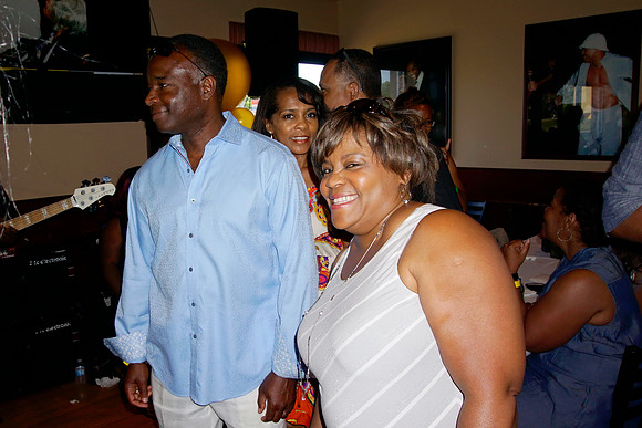 DonnaLeak50thBDay-B011