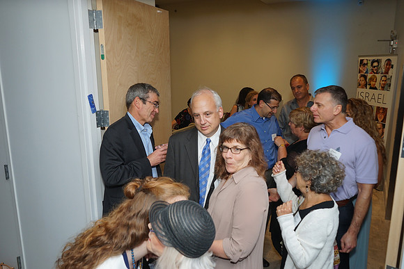 GiladFamilyAppreReception-A010