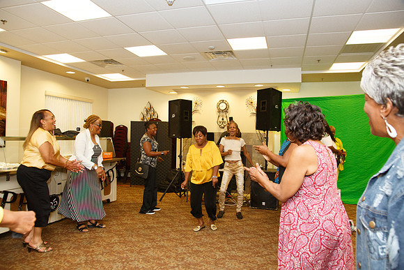 Hudson65thBDay-B077