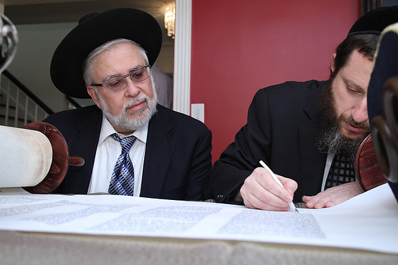KhalChodorovTorah-A071