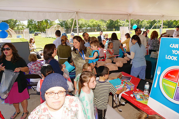 Refuah311HealthFair-B21
