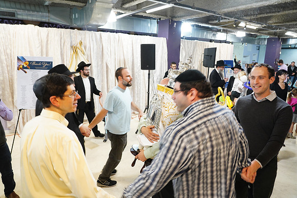 TorahDedicationEastLakeviewChabad-B059