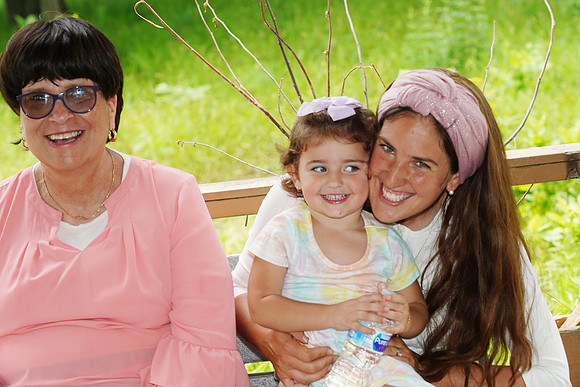 KahnFamilyPic-A61