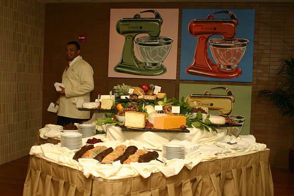DINE-B05