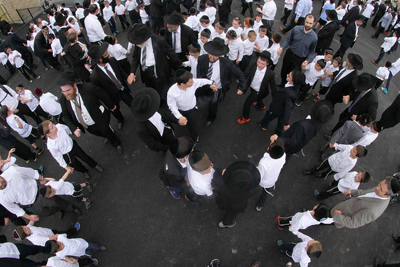 YeshivaTiferesTzviStudent-A060