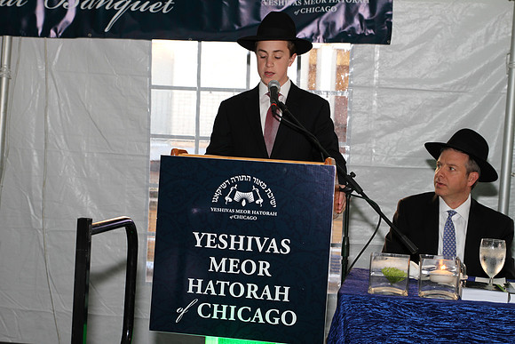 YMHCTorahBanquet-B028