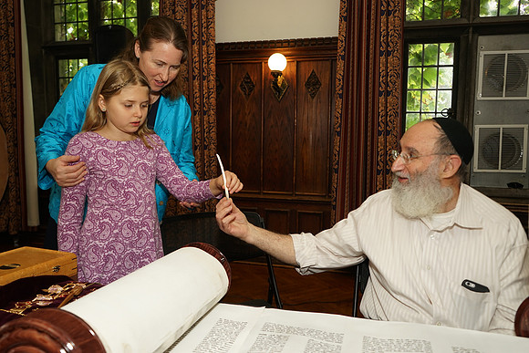 UofCTorah-A030