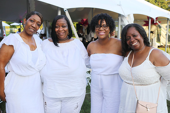 DrellaTommyWhiteParty-C072