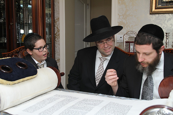 KnopfTorah-A012