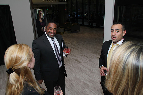 WarrenBarrGrandOpening-B012