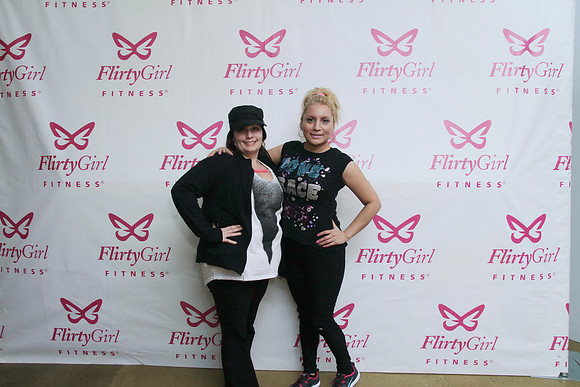 FlirtyGirlTour-B01