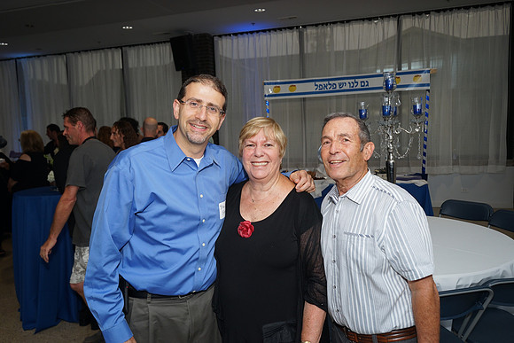 GiladFamilyAppreReception-A013