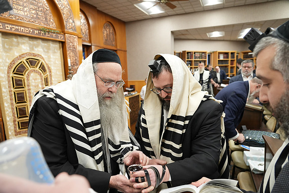 YonahMenachem-B71