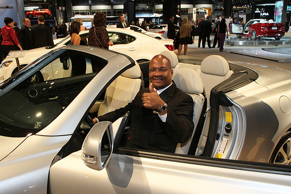 AutoShow09-B64