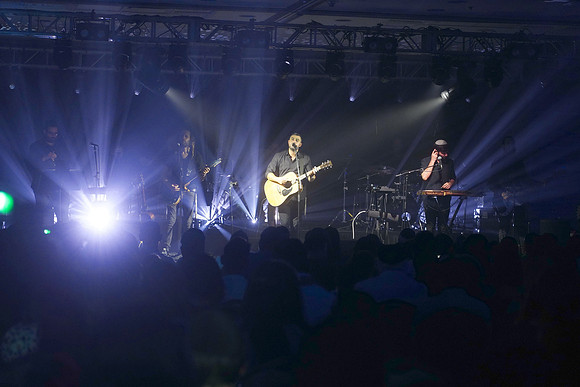 IshayRiboConcert-C38