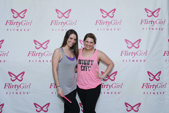 FlirtyGirlTour-B21