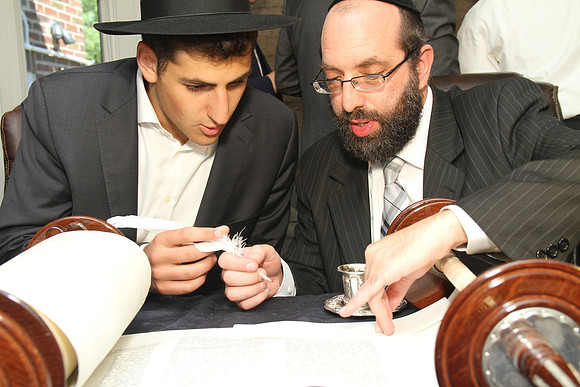 BronerTorah-B60