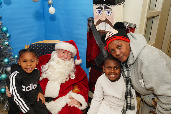 RotarySantaEasterSeals-A25