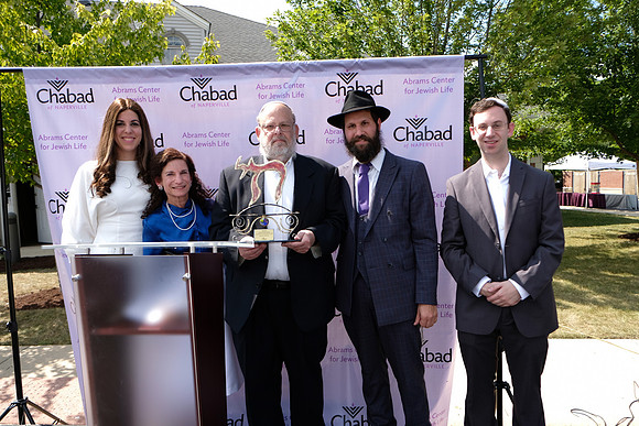 ChabadofNaperville-B037