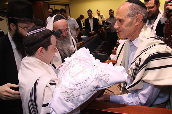 YitzchakBrit-B11