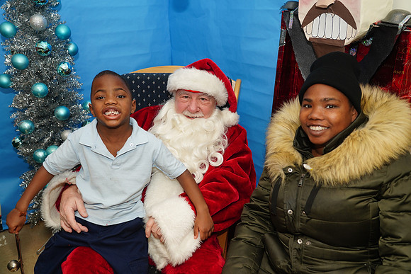 RotarySantaEasterSeals-A30
