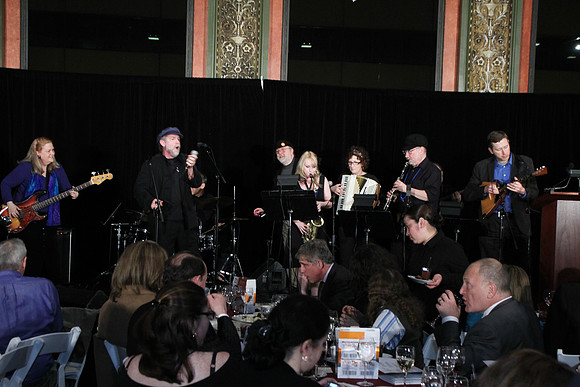 ChiDowntownSeder-B24