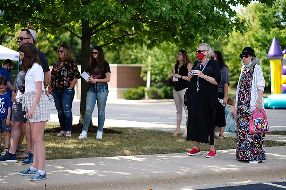 ChabadofNaperville-B093