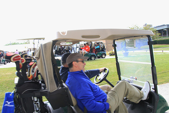 SolomonSchGolf11th-B17