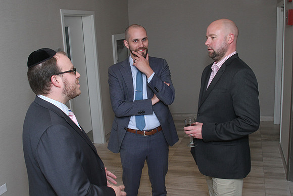 WarrenBarrGrandOpening-B009