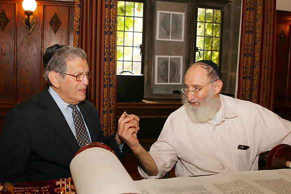 UofCTorah-A098