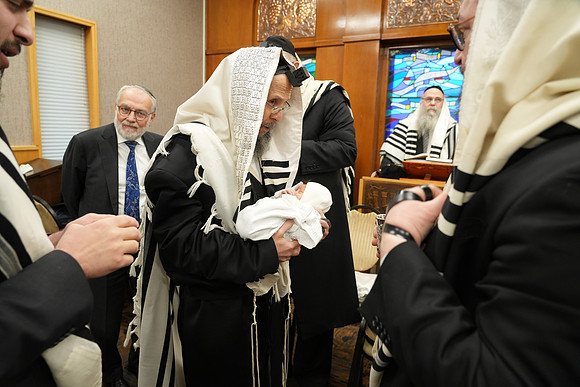 YonahMenachem-B78