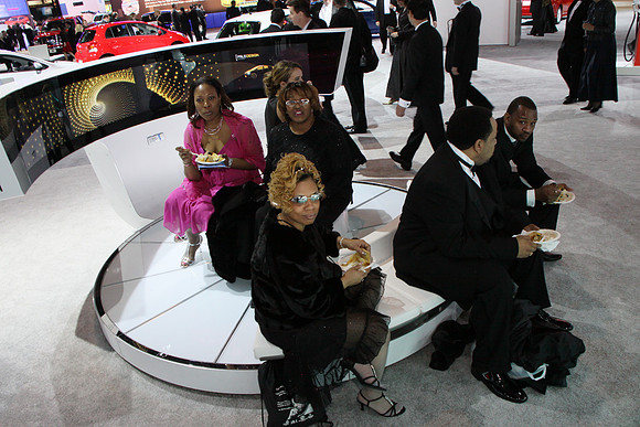 AutoShow09-B12