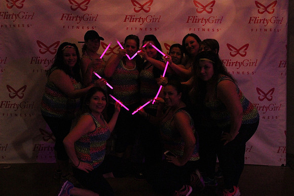 FlirtyGirlTour-B07