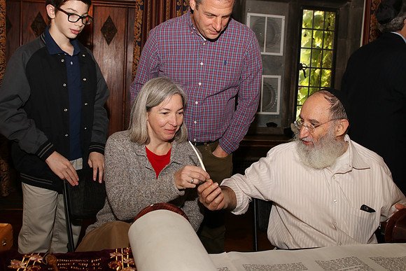 UofCTorah-A101