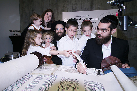 MadisonTorah-B10