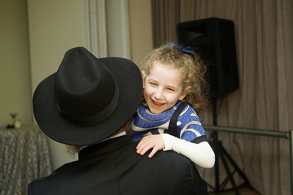 ShlomoBarM-C04