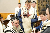 YonahMenachem-T07