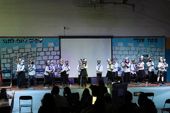 HT-Siddur-Class1B-34