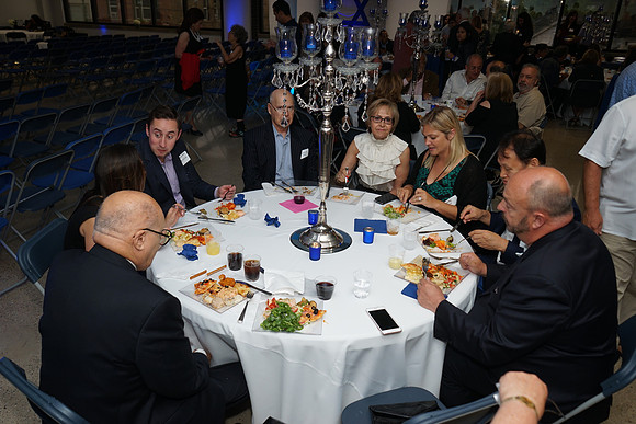 GiladFamilyAppreReception-A054