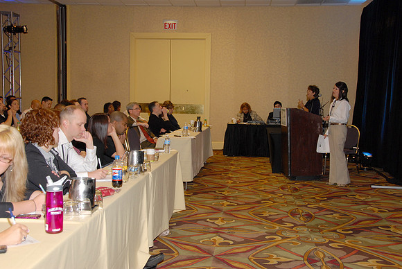 USCellular2010Summit-B030