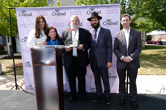 ChabadofNaperville-B033