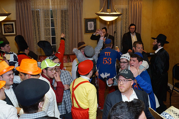 MendyPurim-A01