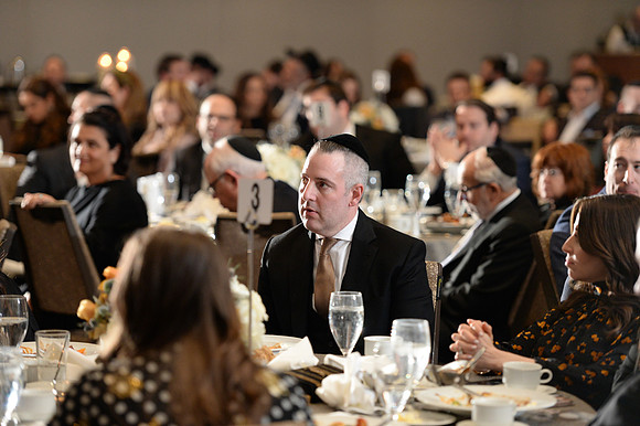 Madraigos10thAnnDinner-B091